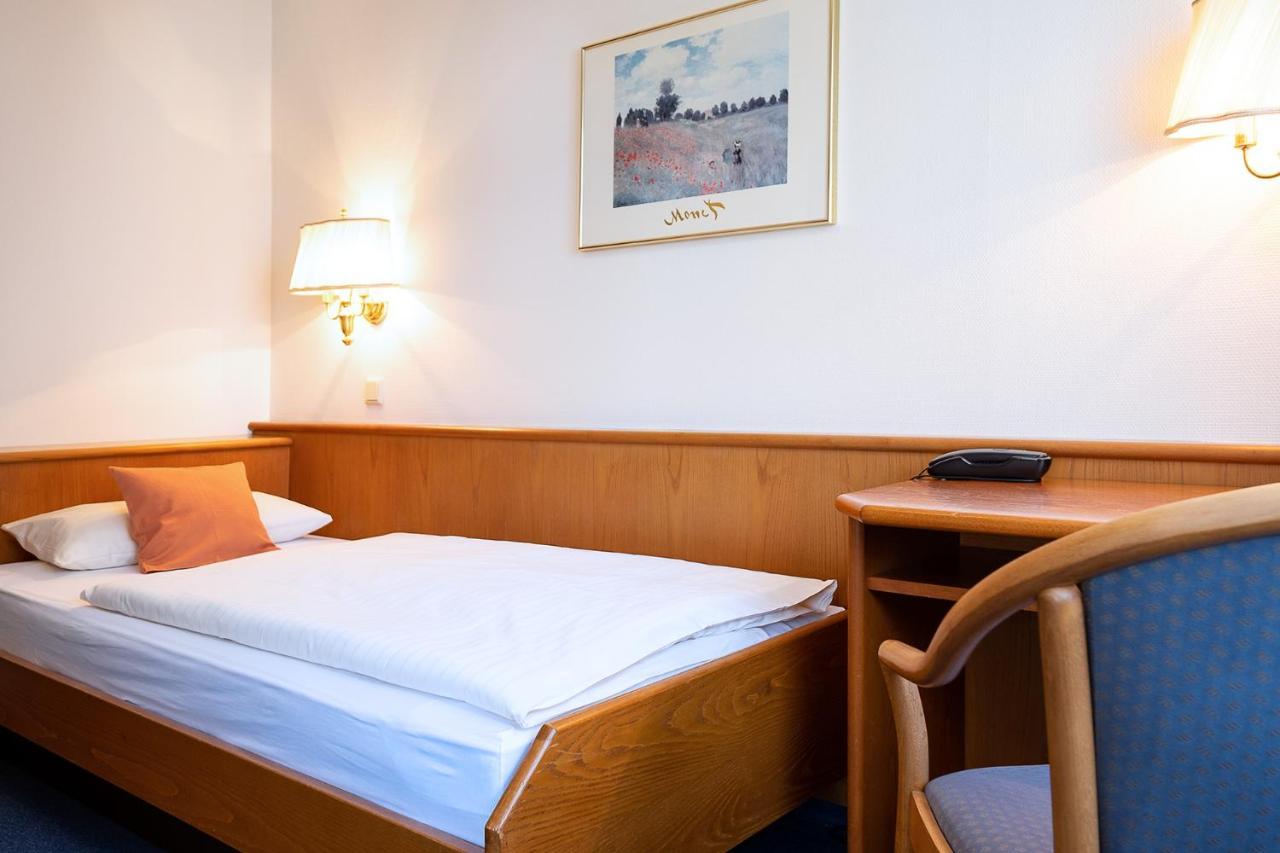 Hotel Am Steinberg Hildesheim Exterior photo