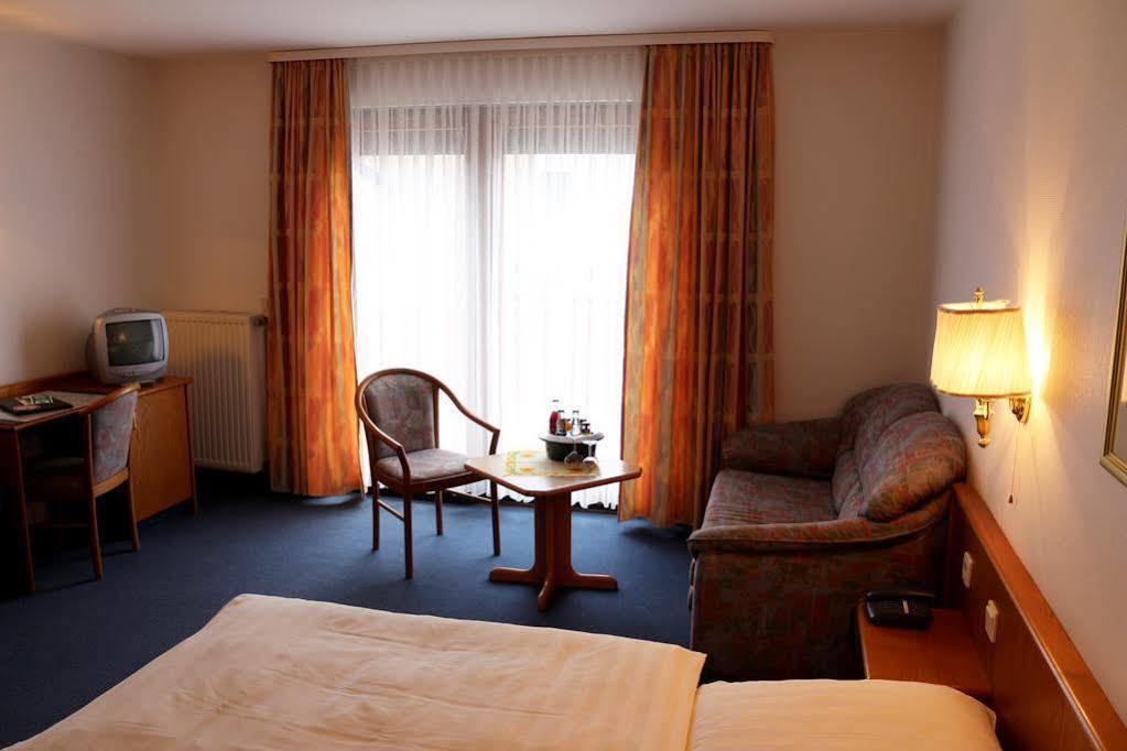 Hotel Am Steinberg Hildesheim Exterior photo